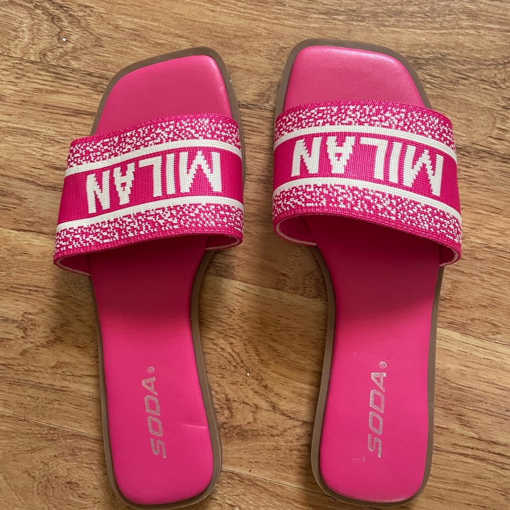Soda Women's Hot Pink Slide Sandals